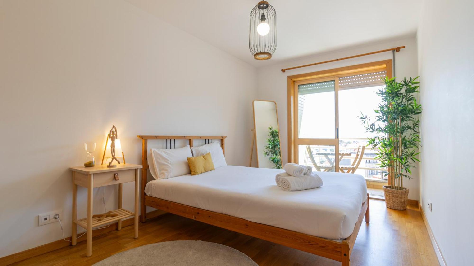 Cozy Downtown Apartment By Unique Hosts Порто Екстериор снимка